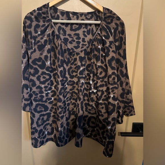 Animal Print‎ Shein Vneck Blouse Womens Leopard  XL - Picture 1 of 3